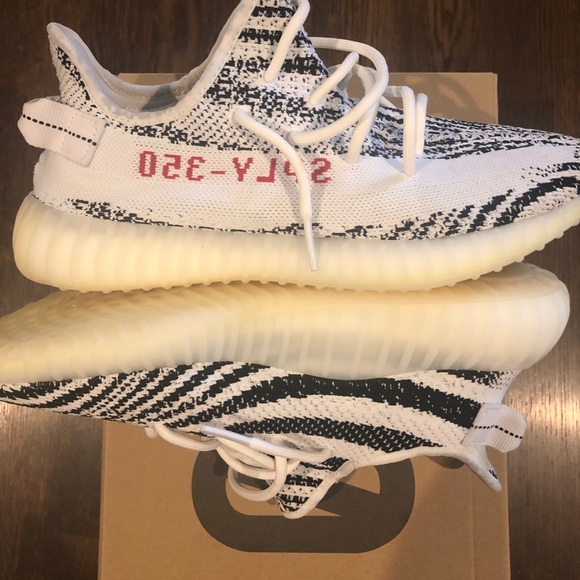 YEEZY Boost 350 V2 - Picture 6 of 7